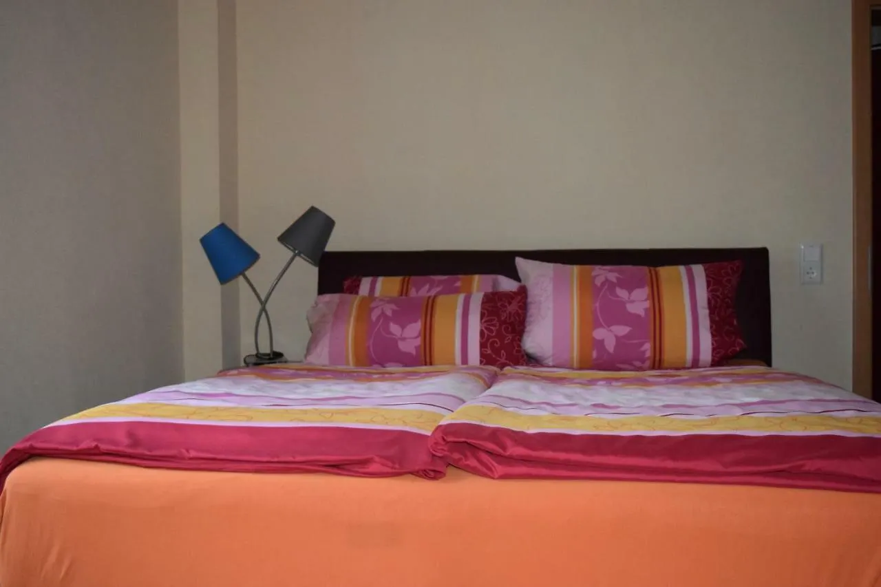 Appartamento Nichtraucherferienwohnung-Neckarblick Ze-2022-74-Wz-118A Heidelberg Germania